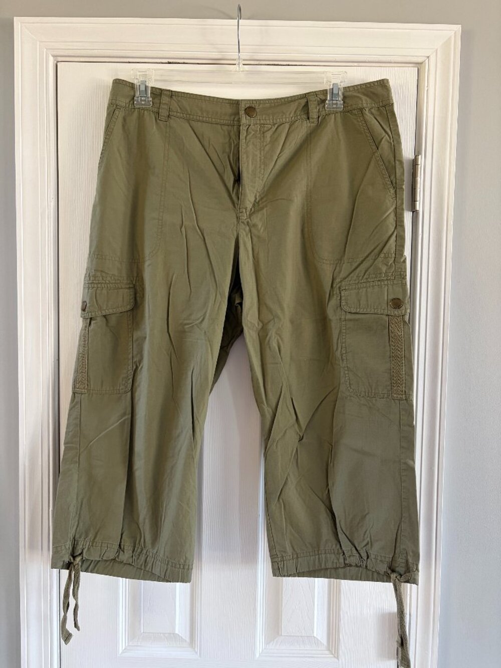 Women's Chaps Denim size 14 capri pants khaki green
